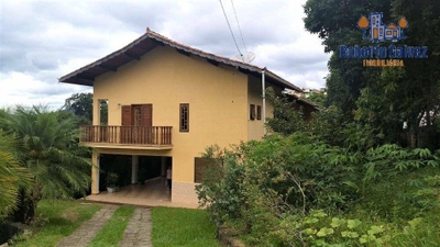 Casa, 4 quartos, 380 m² - Foto 1