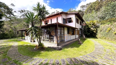 Chácara, 3 quartos, 5300 m² - Foto 1