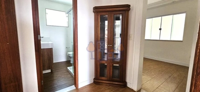 Casa, 4 quartos, 170 m² - Foto 2