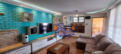 Casa, 3 quartos, 211 m² - Foto 3