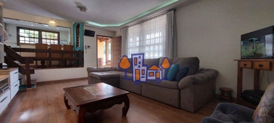 Casa, 3 quartos, 211 m² - Foto 4