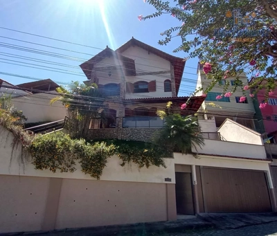 Casa, 2 quartos, 250 m² - Foto 1