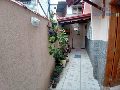 Casa, 3 quartos, 290 m² - Foto 1