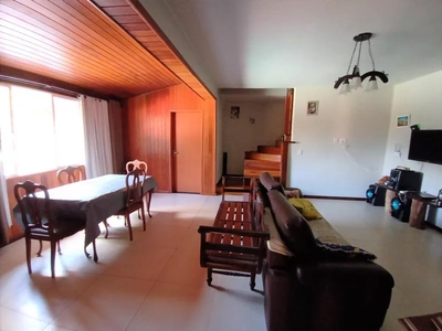 Casa, 4 quartos, 252 m² - Foto 3