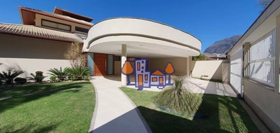 Casa, 4 quartos, 294 m² - Foto 1