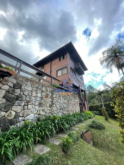 Casa, 3 quartos, 188 m² - Foto 1