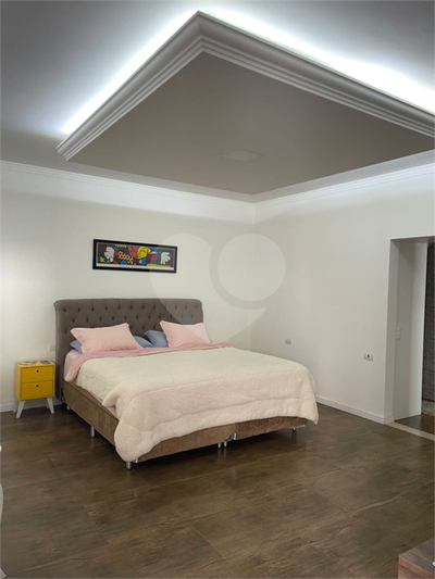 Sobrado, 3 quartos, 380 m² - Foto 1