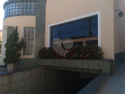 Sobrado, 3 quartos, 377 m² - Foto 1