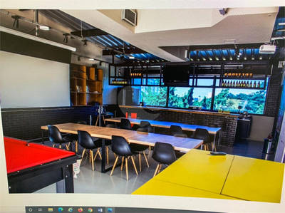 Prédio Inteiro, 1256 m² - Foto 1