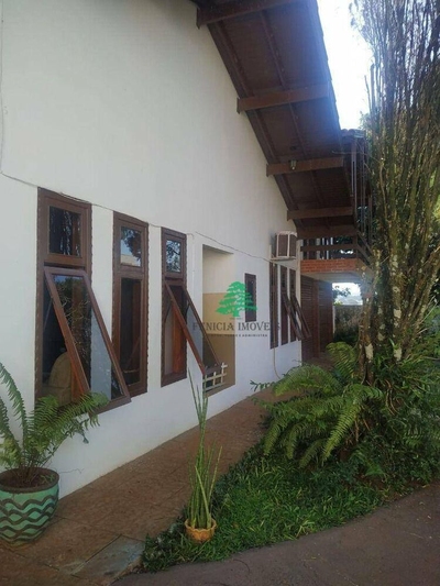 Sobrado, 5 quartos, 338 m² - Foto 2