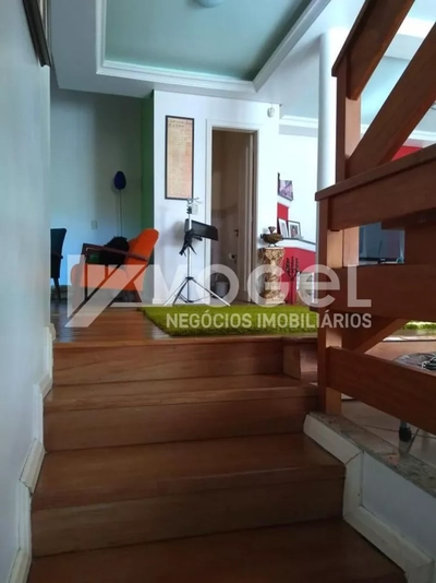 Casa, 3 quartos, 232 m² - Foto 4