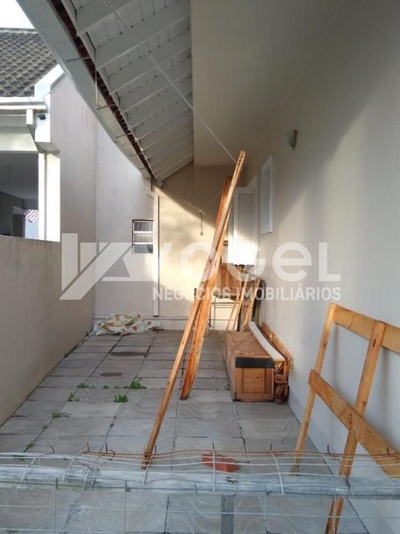 Casa, 4 quartos, 272 m² - Foto 2