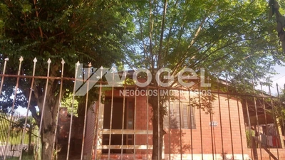 Casa, 2 quartos, 326 m² - Foto 1