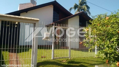 Casa, 3 quartos, 360 m² - Foto 1
