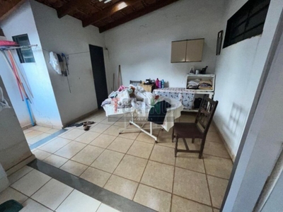 Casa, 3 quartos, 205 m² - Foto 3