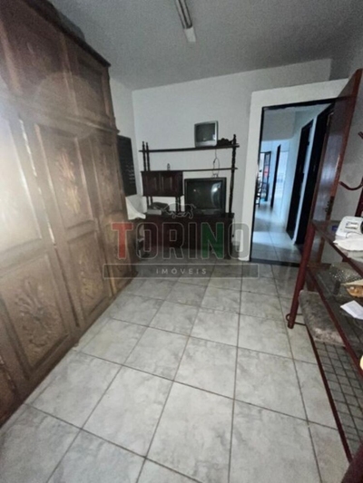 Casa, 3 quartos, 205 m² - Foto 1