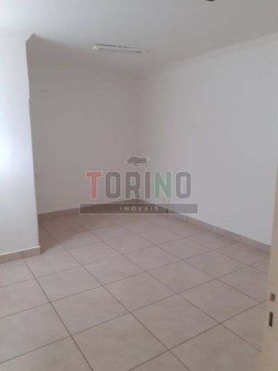 Prédio Inteiro, 220 m² - Foto 1