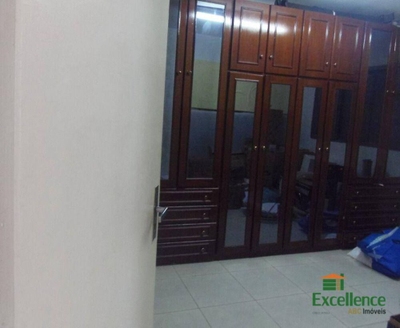 Casa, 3 quartos, 216 m² - Foto 4