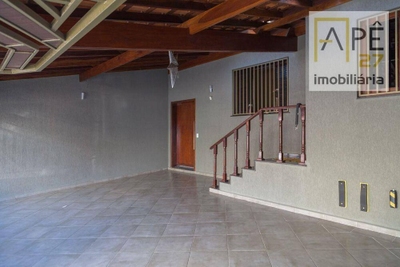 Casa, 3 quartos, 180 m² - Foto 2