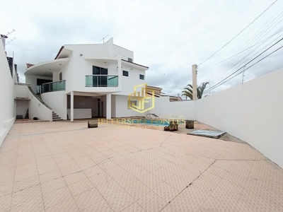 Casa, 3 quartos, 280 m² - Foto 2