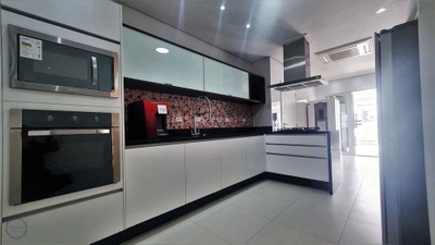 Apartamento, 4 quartos, 255 m² - Foto 5