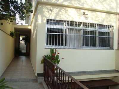 Sobrado, 3 quartos, 231 m² - Foto 1