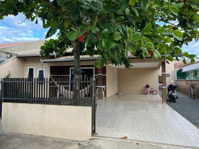 Casa, 3 quartos, 180 m² - Foto 1