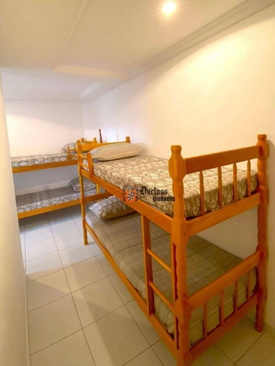 Cobertura, 3 quartos, 208 m² - Foto 2