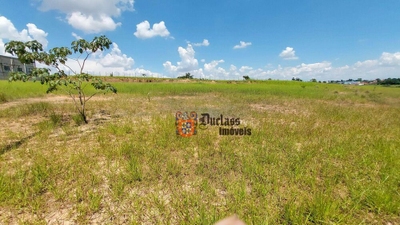 Loteamento e Condomínio, 1200 m² - Foto 1