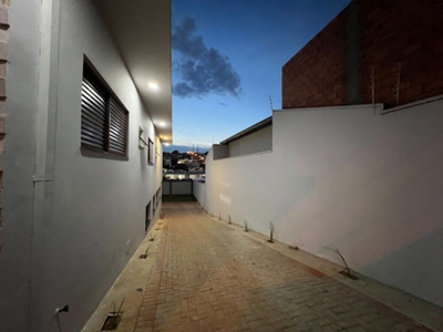 Casa, 3 quartos, 270 m² - Foto 4