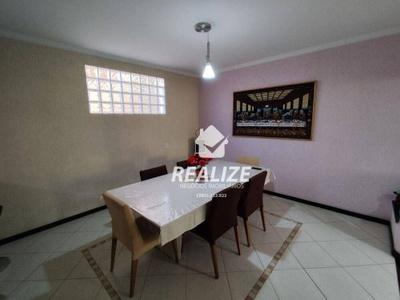 Sobrado, 3 quartos, 272 m² - Foto 2