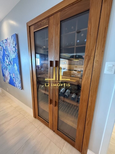 Apartamento, 3 quartos, 242 m² - Foto 5