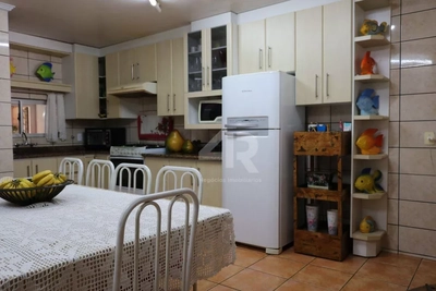 Casa, 4 quartos, 354 m² - Foto 4