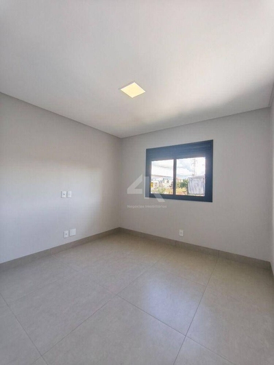 Sobrado, 3 quartos, 214 m² - Foto 5
