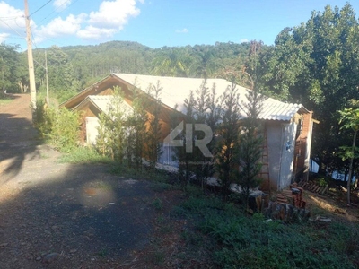 Chácara, 2 quartos, 1900 m² - Foto 2