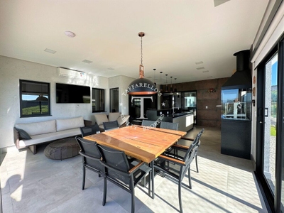 Casa de Condomínio, 4 quartos - Foto 1