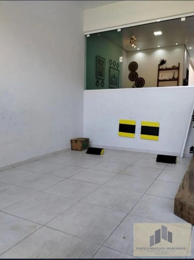 Casa, 4 quartos, 204 m² - Foto 1