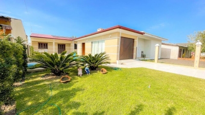 Casa, 3 quartos, 194 m² - Foto 2