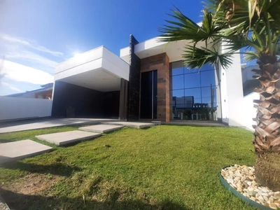 Casa, 3 quartos, 173 m² - Foto 1