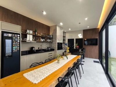 Casa, 3 quartos, 140 m² - Foto 2