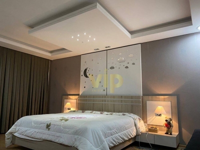 Cobertura, 3 quartos, 210 m² - Foto 1