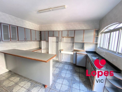 Sobrado, 4 quartos, 234 m² - Foto 1