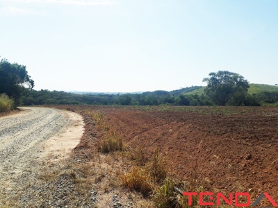 Loteamento e Condomínio, 4391 m² - Foto 3