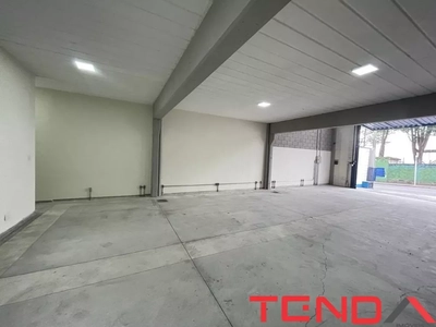 Depósito-Galpão, 240 m² - Foto 3