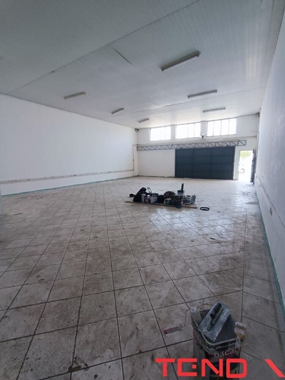 Loja-Salão, 153 m² - Foto 1