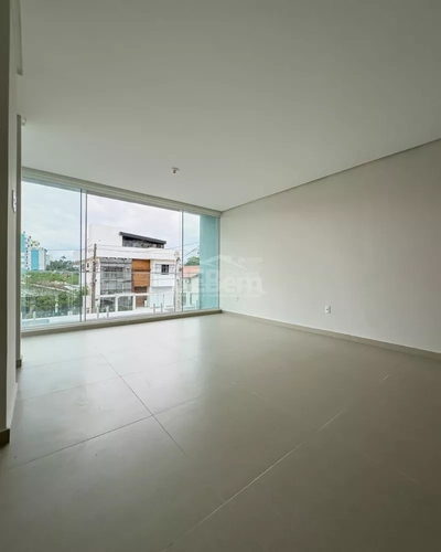 Casa, 4 quartos, 272 m² - Foto 2