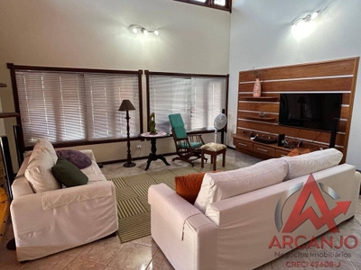 Casa, 3 quartos, 249 m² - Foto 1