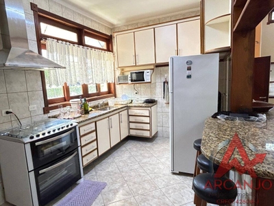 Casa, 3 quartos, 249 m² - Foto 4