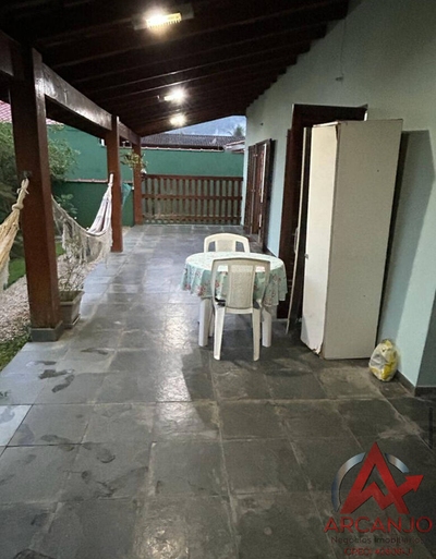 Casa, 3 quartos, 200 m² - Foto 1