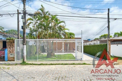 Casa, 3 quartos, 216 m² - Foto 3